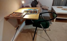 Apartamento En La Calle Principal Con Solarium.